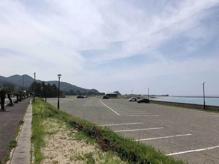 八丁浜シーサイドパーク（京都・京丹後）の釣り場情報　駐車場