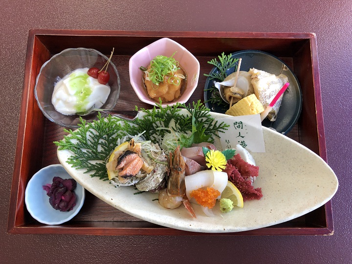浅茂川漁港の釣りメシ！京丹後の美味しい海鮮グルメ！丹後ひもの屋